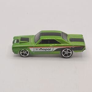 Hot Wheels 1968 Dodge Dart Mopar  Green Black Stripes American Muscle Car 2010